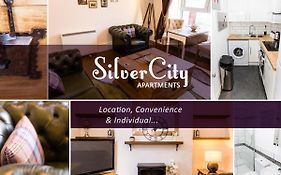 Stylish 2 Bedroom, City Centre Apartment